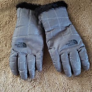 Womens The North Face Gloves